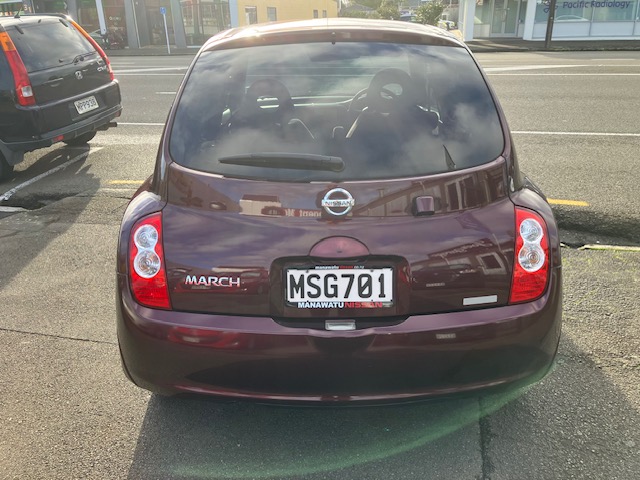 2009 Nissan March. 1.5, Auto