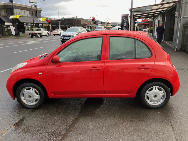 2002 Nissan March. 1.3, Auto