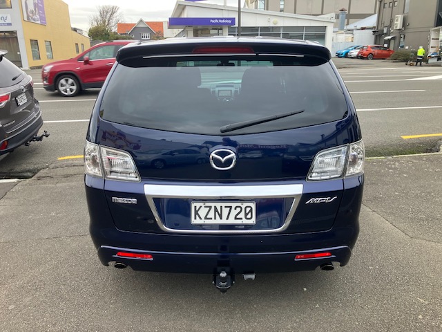 2008 Mazda MPV. 8 Seater Coach