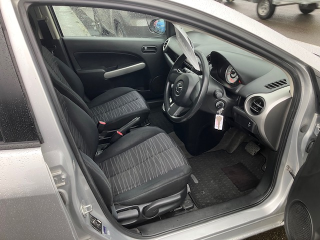 2007 Mazda Demio. Auto,