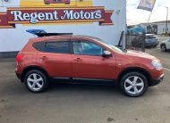 2008 Nissan Dualis. Auto