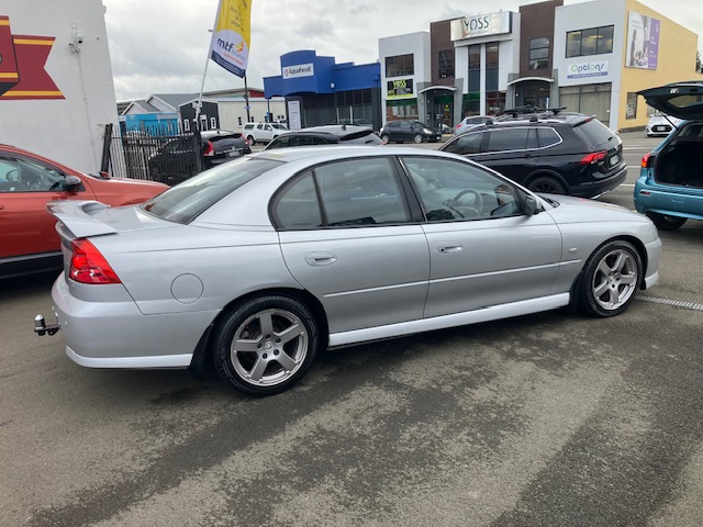 2005 Holden Commodore SV6.