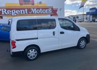 2011 Nissan Vanette NV200, Auto