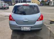 2004 Nissan Tiida.