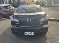 2011 Mazda Axela Sedan.